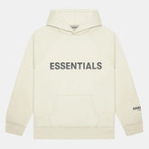 Handla Fear of God Essentials "Buttercream" Applique hoodie (SS20) online | Smidigt och enkelt på nätet - Merchsweden |