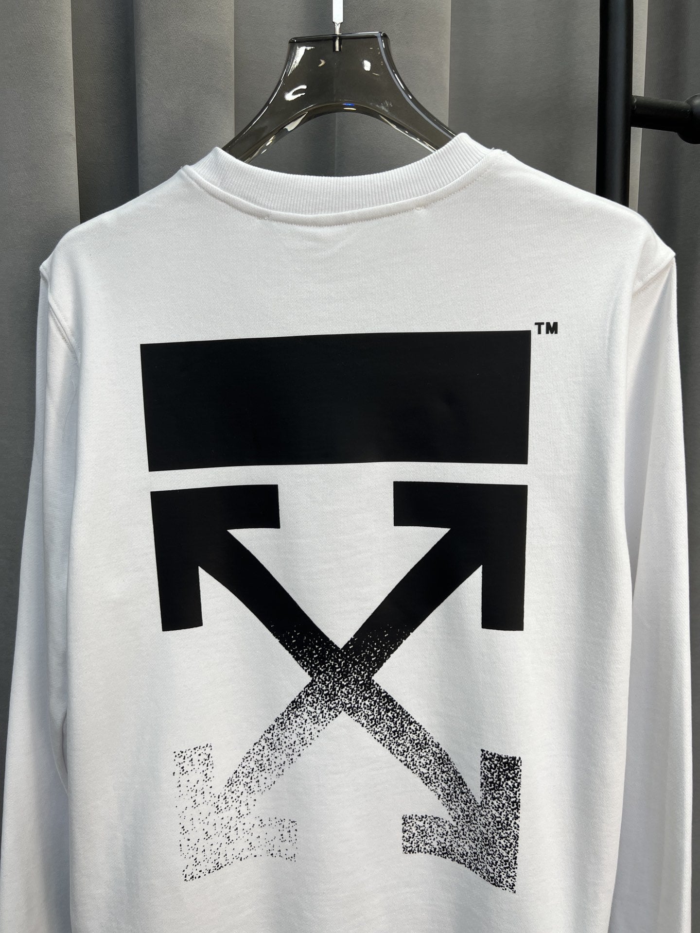 OFF-WHITE Degrade Arrows Sweatshirt