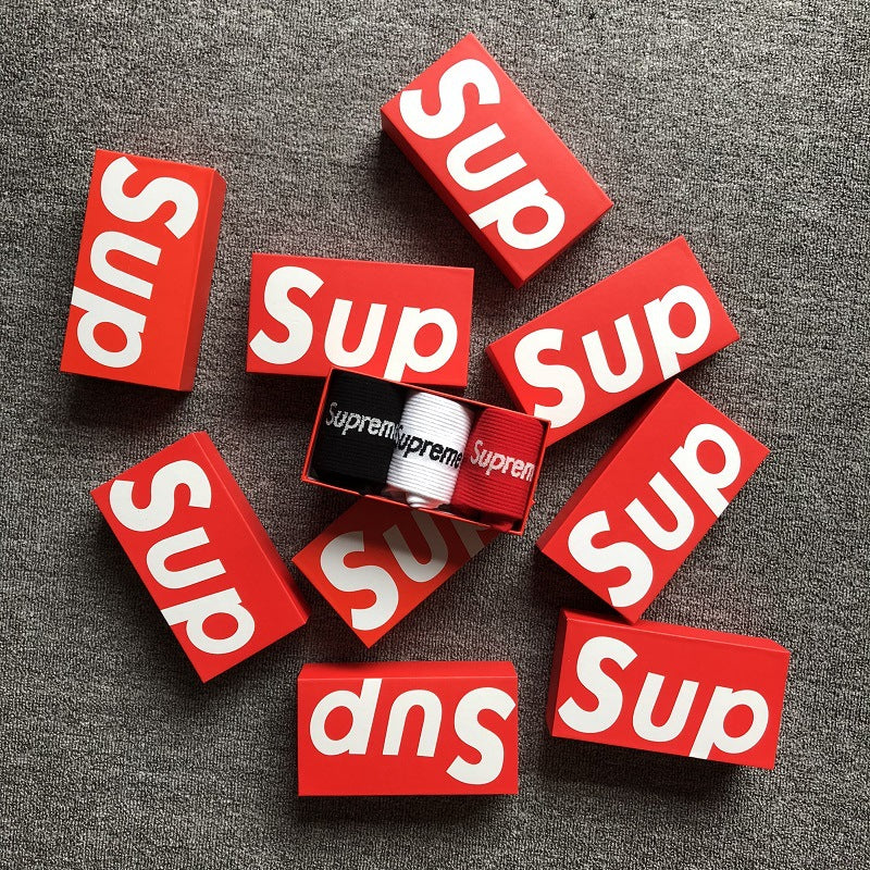 SUPREME Socks 3 Pairs