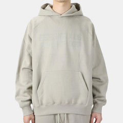 Handla Fear of God Essentials "Smoke" Hoodie online | Smidigt och enkelt på nätet - Merchsweden |