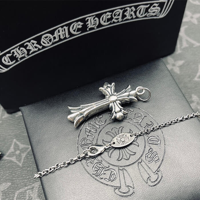 CHROME HEARTS Cross Necklace