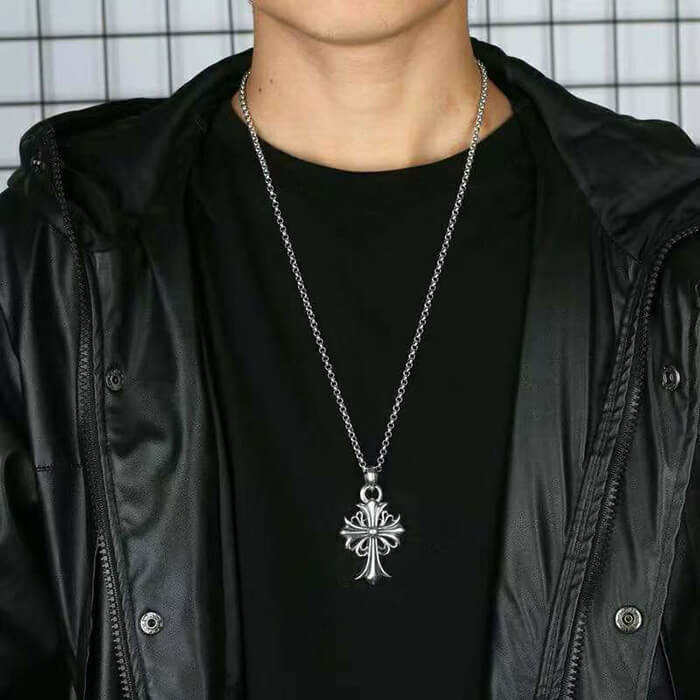 CHROME HEARTS Cross 01 Necklace