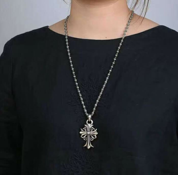 CHROME HEARTS Cross 01 Necklace