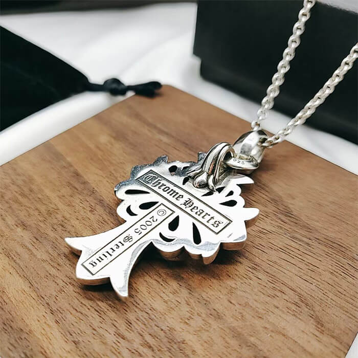 CHROME HEARTS Cross 01 Necklace