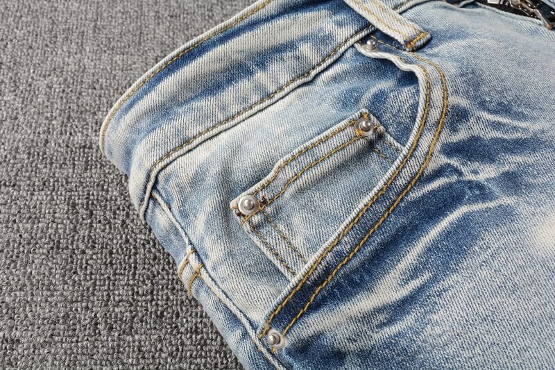 AMIRI Jeans #810